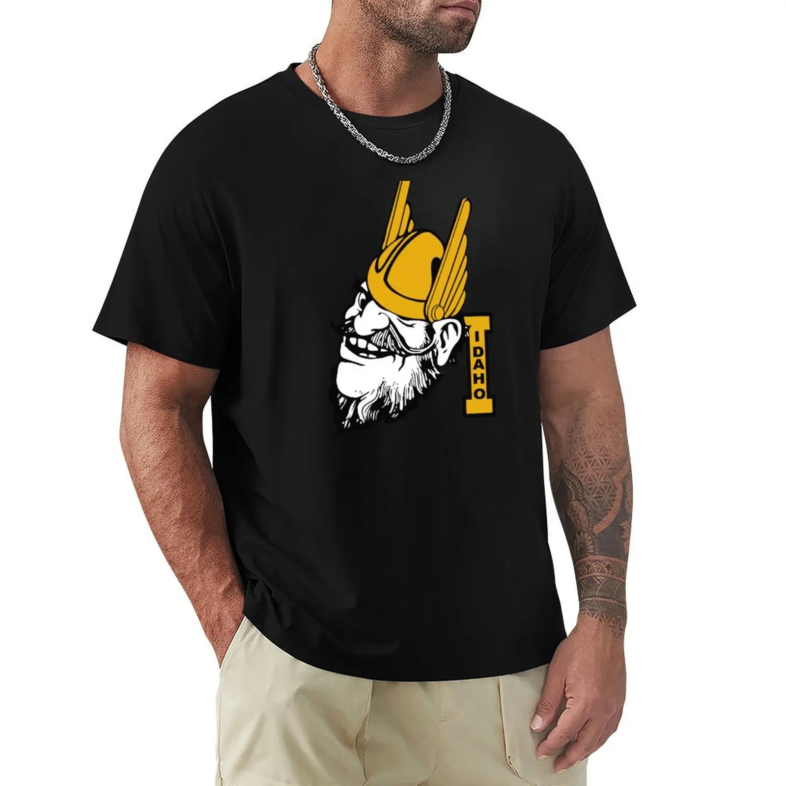 Vintage Vandals Mascot for Idaho - clean T-Shirt Louboutins shirts graphic quick-drying mens t shirts pack
Vintage Vandals Mascot for Idaho - clean T-Shirt Louboutins shirts graphic quick-drying mens t shirts pack