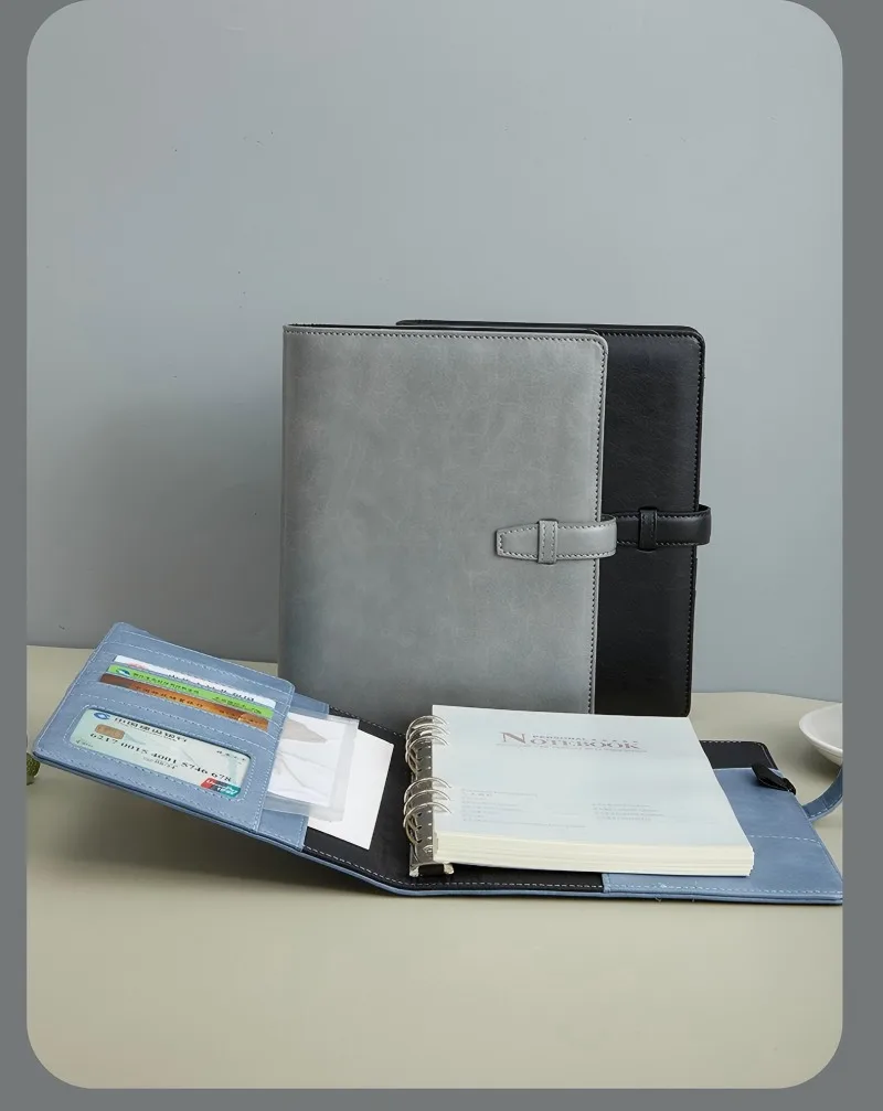 Новый переплет из искусственной кожи формата А5, 6-кольцевой многоразовый блокнот, 100 листов/200 страниц, наполнительная бумага формата А5, персональный планировщик с вкладышами
Новый переплет из искусственной кожи формата А5, 6-кольцевой многоразовый блокнот, 100 листов/200 страниц, наполнительная бумага формата А5, персональный планировщик с вкладышами