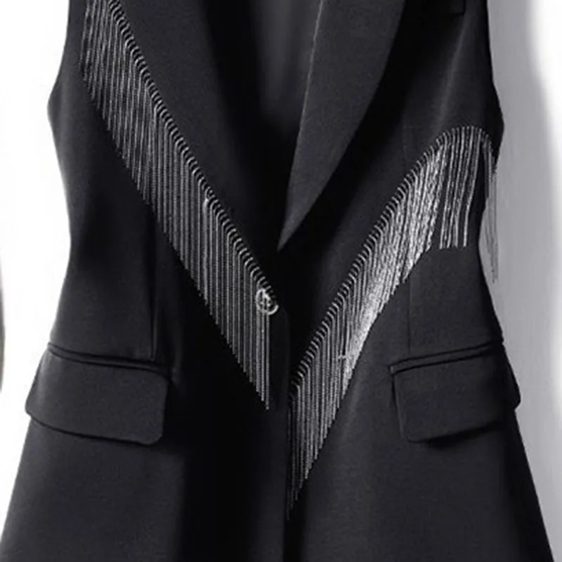 Fashion Metal Tassel Suit Vest Women Waistcoat 2026 Spring Autumn New Sleeveless Suit Jacket Korean Women Receive High Praise
Fashion Metal Tassel Suit Vest Women Waistcoat 2026 Spring Autumn New Sleeveless Suit Jacket Korean Women Receive High Praise