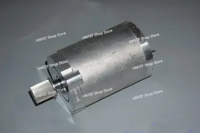 Grande potenza 12V-24V 2100rpm-4300rpm 1000W o più motore Brushless ad alta potenza modifica dell'elica modello grande
Grande potenza 12V-24V 2100rpm-4300rpm 1000W o più motore Brushless ad alta potenza modifica dell'elica modello grande
