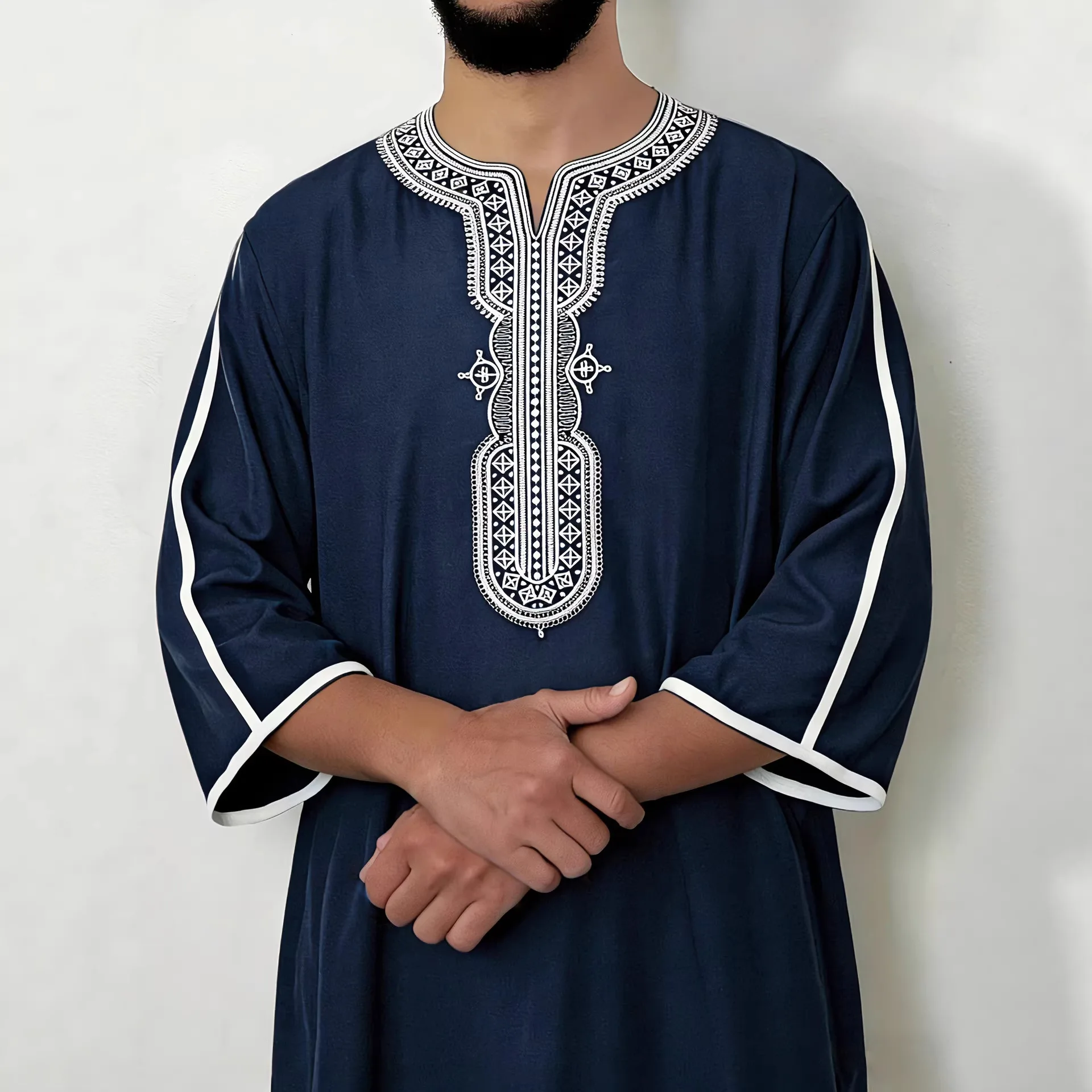 2026 New Model Men's Clothing With Embroidered Mid-sleeves And Side Pockets Robe Abaya Ramadan Dubai Luxury Islam Elegant
2026 New Model Men's Clothing With Embroidered Mid-sleeves And Side Pockets Robe Abaya Ramadan Dubai Luxury Islam Elegant