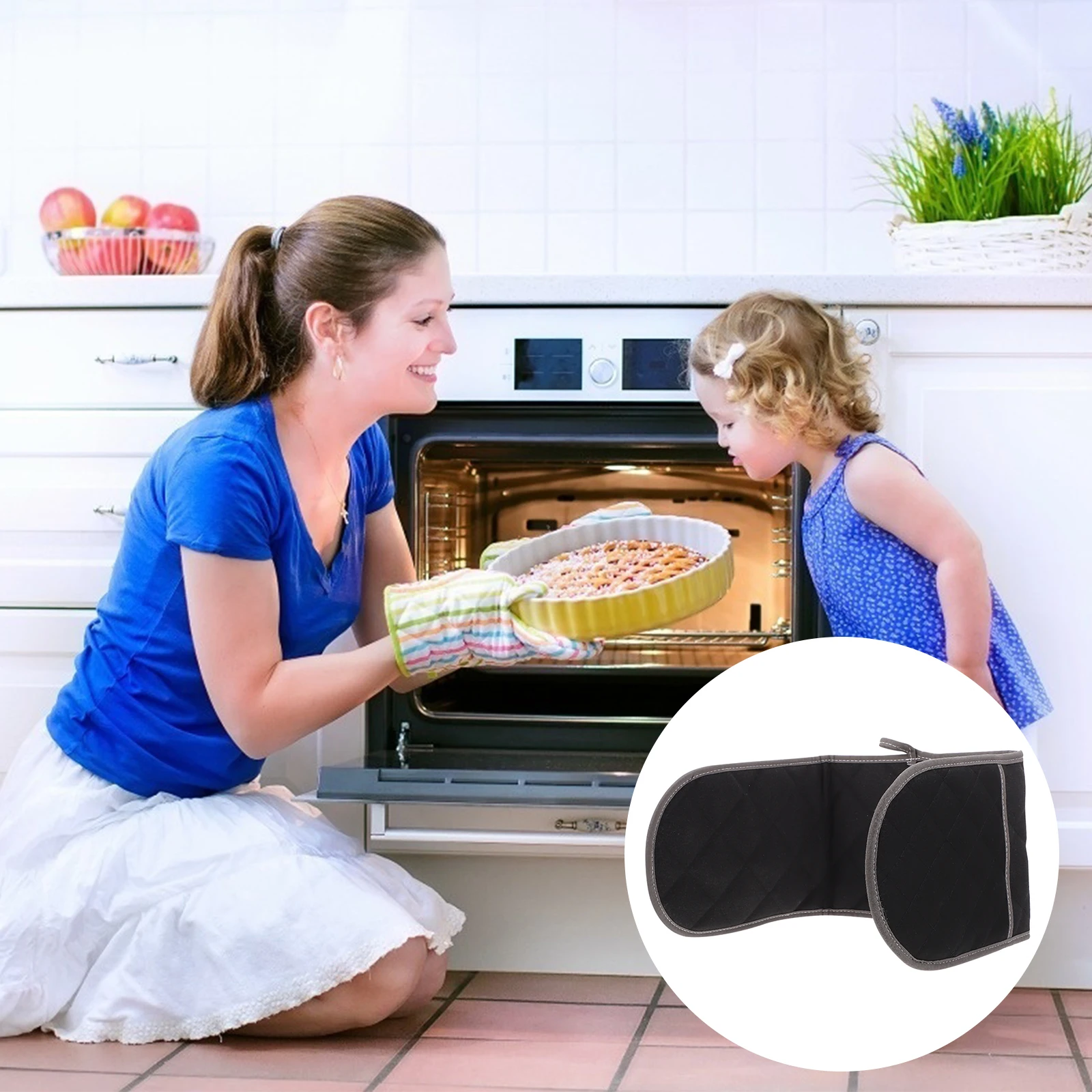 Thickened Oven Mitts Heat Insulation Kitchen Accessories Microwave Gloves Double layer Cotton Sweat absorbing Eco friendly
Thickened Oven Mitts Heat Insulation Kitchen Accessories Microwave Gloves Double layer Cotton Sweat absorbing Eco friendly