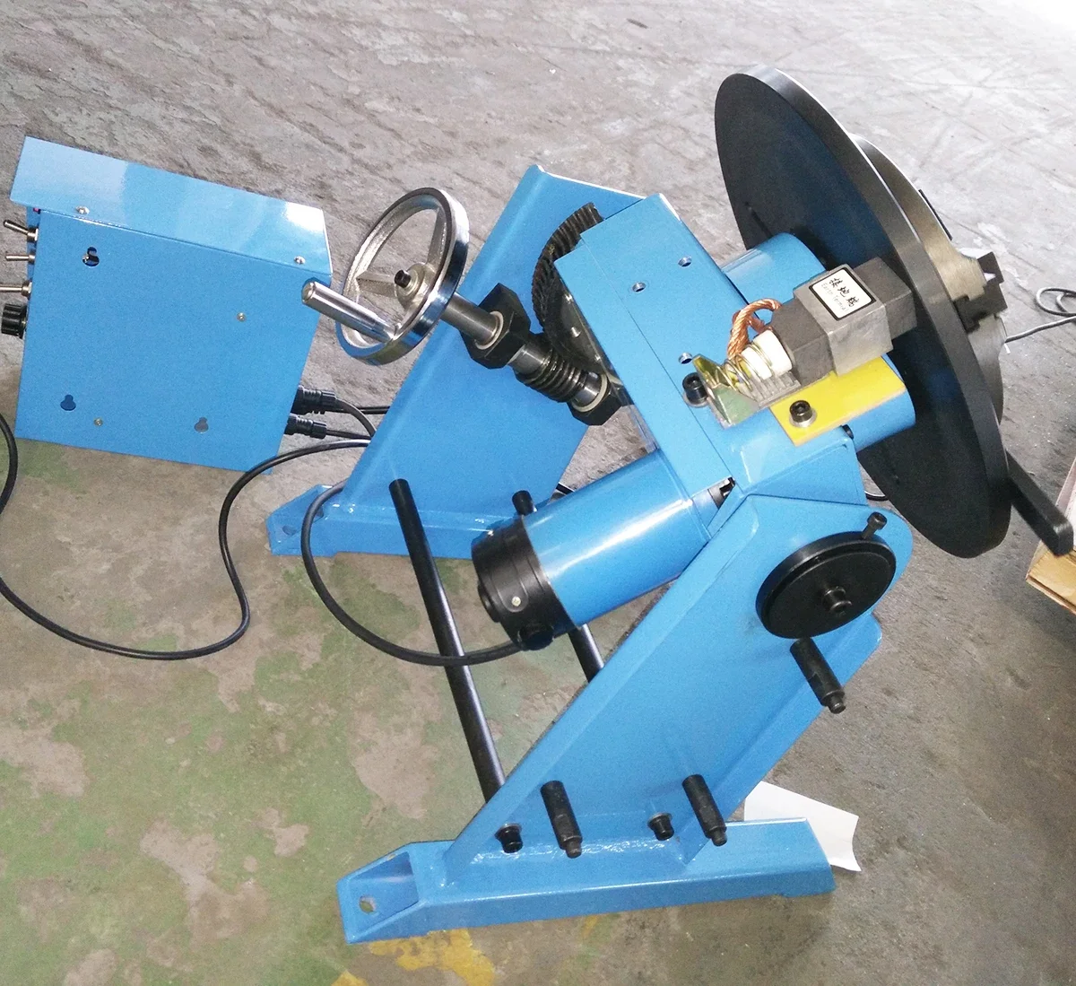 Industrial Rotary Welding Positioner Welding Rotary Positioner Durable 30kg Mini Welding Positioner Trough Hole Rotary Table
Industrial Rotary Welding Positioner Welding Rotary Positioner Durable 30kg Mini Welding Positioner Trough Hole Rotary Table