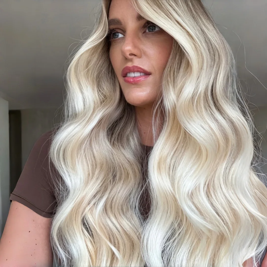 14inch Highlight Blond Straight Hair 100% Human Hair Wig 150 Density 13x4 Lace Front with Baby Hair Pre-Plucked Soft Hair Wig
14inch Highlight Blond Straight Hair 100% Human Hair Wig 150 Density 13x4 Lace Front with Baby Hair Pre-Plucked Soft Hair Wig