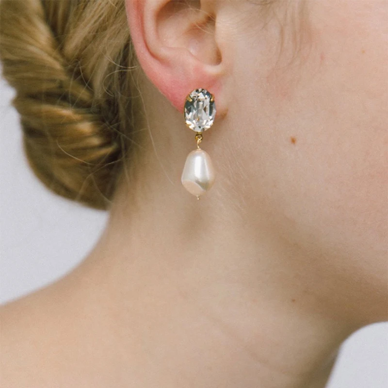 White Crystal Sweet Baroque Pearl Geometric Multicolor wedding classic Earrings for Women
White Crystal Sweet Baroque Pearl Geometric Multicolor wedding classic Earrings for Women