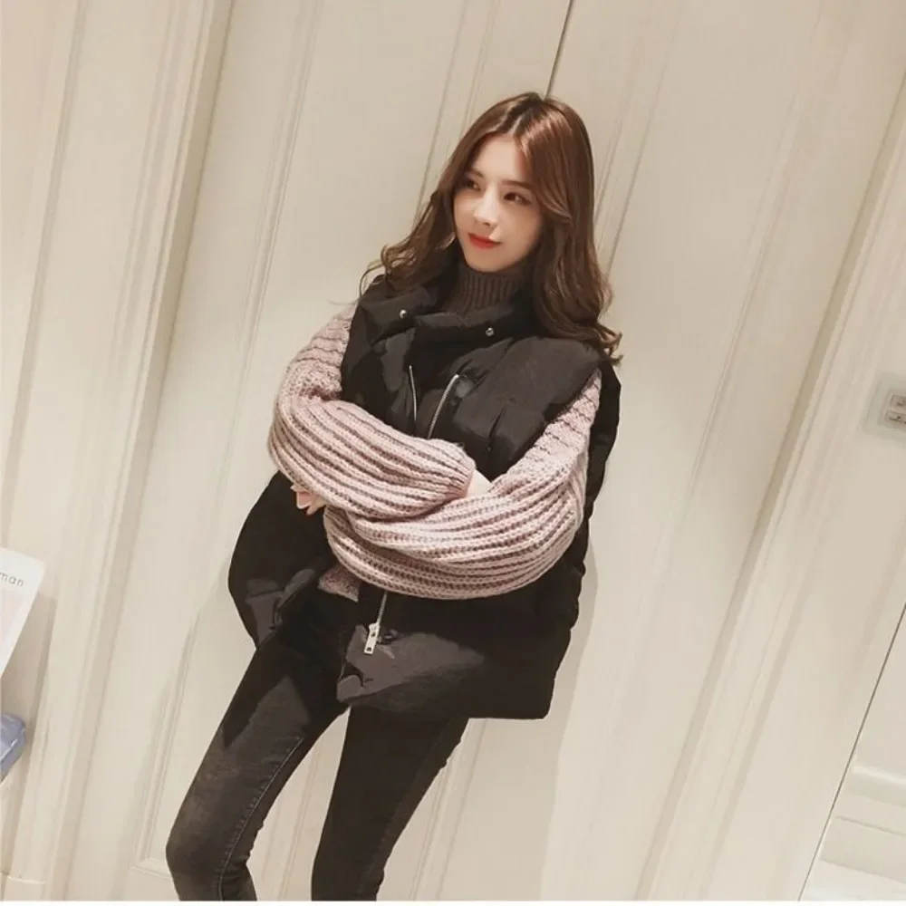 Solid Color Quilted Waistcoat Woman Coats on Sale Warm Korean Style Trend 2024 Padded Cotton Vest for Women Clothes Fashion Cold
Solid Color Quilted Waistcoat Woman Coats on Sale Warm Korean Style Trend 2024 Padded Cotton Vest for Women Clothes Fashion Cold