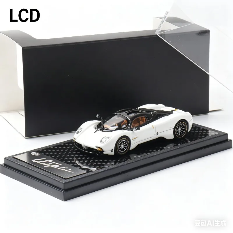 LCD 1:64 Alloy Pagani Utopia - A realistic car model for adult collection, suitable as a gift for boys.
LCD 1:64 Alloy Pagani Utopia - A realistic car model for adult collection, suitable as a gift for boys.