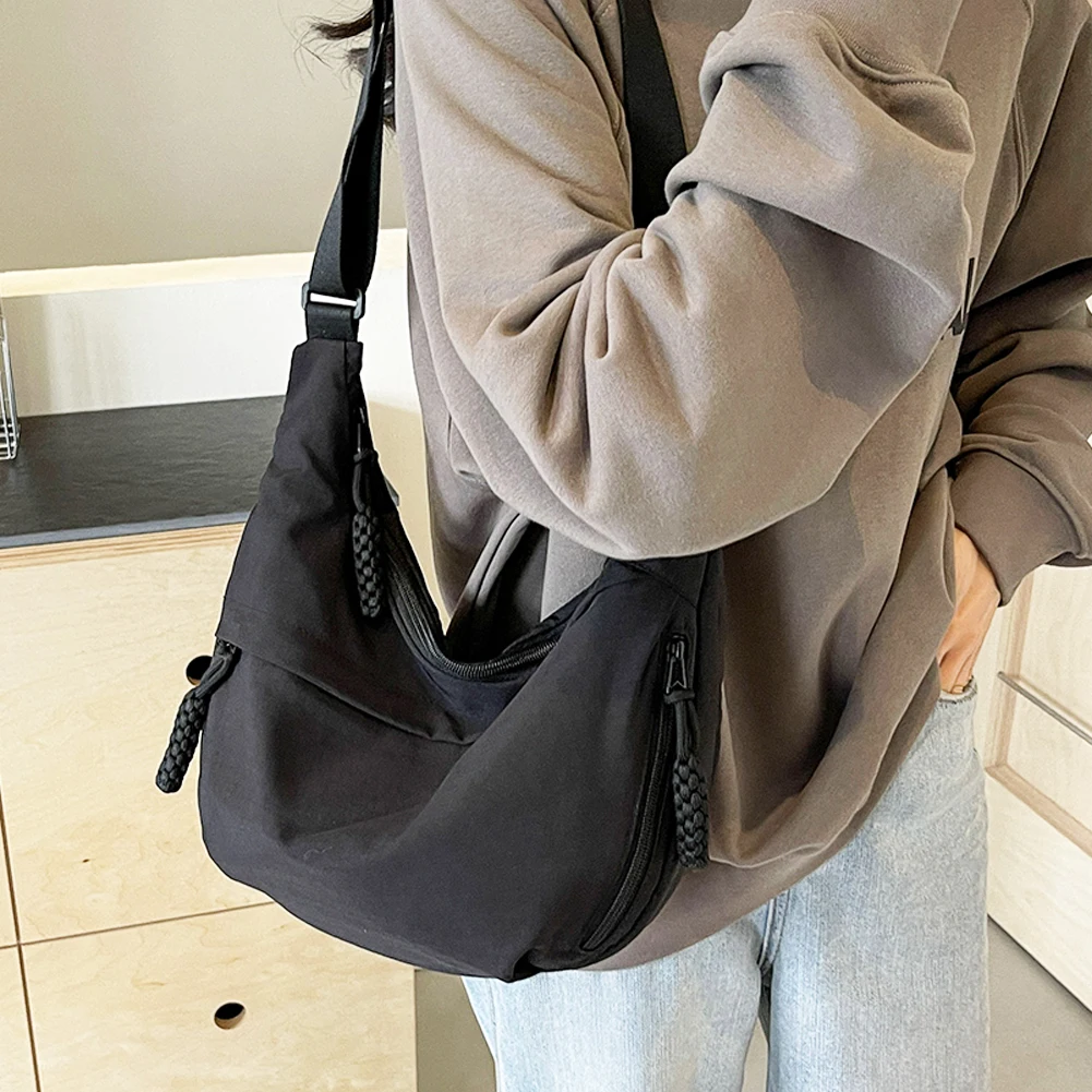 Women Design Small Nylon Crescent Moon Crossbody Messenger Bag Hobos Shoulder Bags Purse Cloth Handbags Drop Shipping /Wholesale
Women Design Small Nylon Crescent Moon Crossbody Messenger Bag Hobos Shoulder Bags Purse Cloth Handbags Drop Shipping /Wholesale