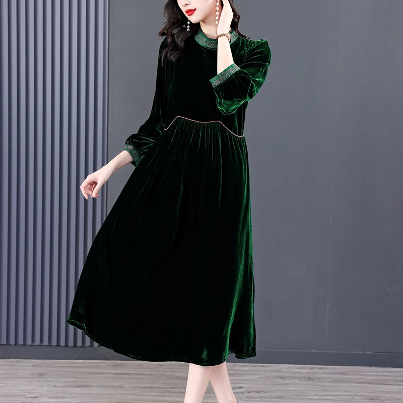 Casual Dress Female Autumn And Winter 2024 New High -End Velvet Loose O-Neck Long Sleeve Foreign Solid Dress Female Clothing
Casual Dress Female Autumn And Winter 2024 New High -End Velvet Loose O-Neck Long Sleeve Foreign Solid Dress Female Clothing