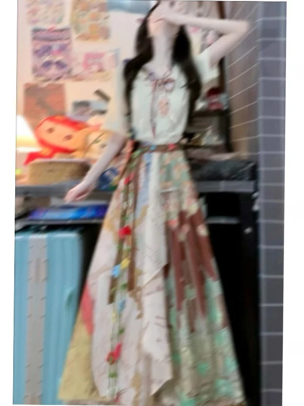 Van Gogh Oil Painting Short Sleeve Set High Waist Asymmetric Design Skirt with Patchwork Silk Scarf Fashionable Commute Style
Van Gogh Oil Painting Short Sleeve Set High Waist Asymmetric Design Skirt with Patchwork Silk Scarf Fashionable Commute Style