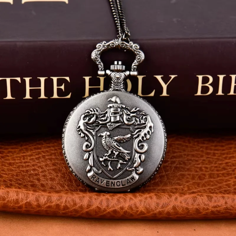 Silver grey eagle quartz pocket watch Large quartz necklace Bird cage pocket watch flip necklace alloy pocket watch hang watch
Silver grey eagle quartz pocket watch Large quartz necklace Bird cage pocket watch flip necklace alloy pocket watch hang watch