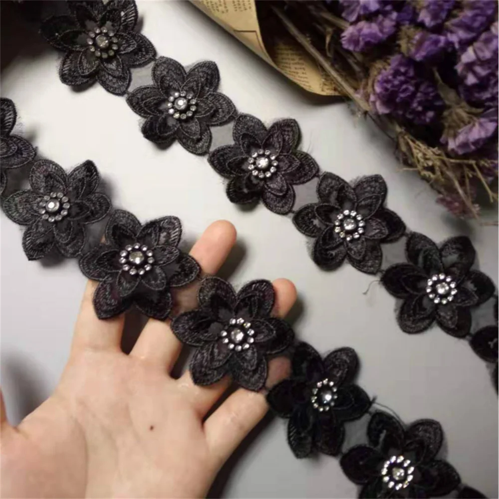 2 yard Polyester Black 3D Flowers Embroidered African Lace Trim Ribbon Fabric Handmade Sewing Craft For Costume Decoration New
2 yard Polyester Black 3D Flowers Embroidered African Lace Trim Ribbon Fabric Handmade Sewing Craft For Costume Decoration New