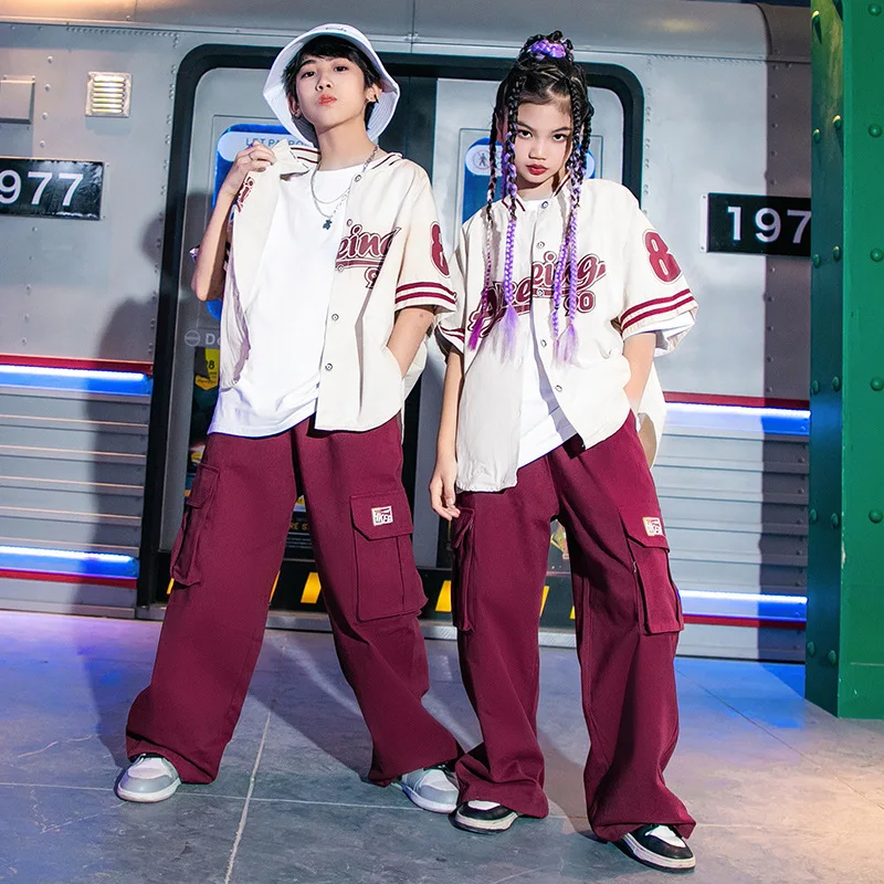 Street dance children's fashion suit baseball jacket set hiphop boys hip-hop street jazz dance girl performance suit
Street dance children's fashion suit baseball jacket set hiphop boys hip-hop street jazz dance girl performance suit