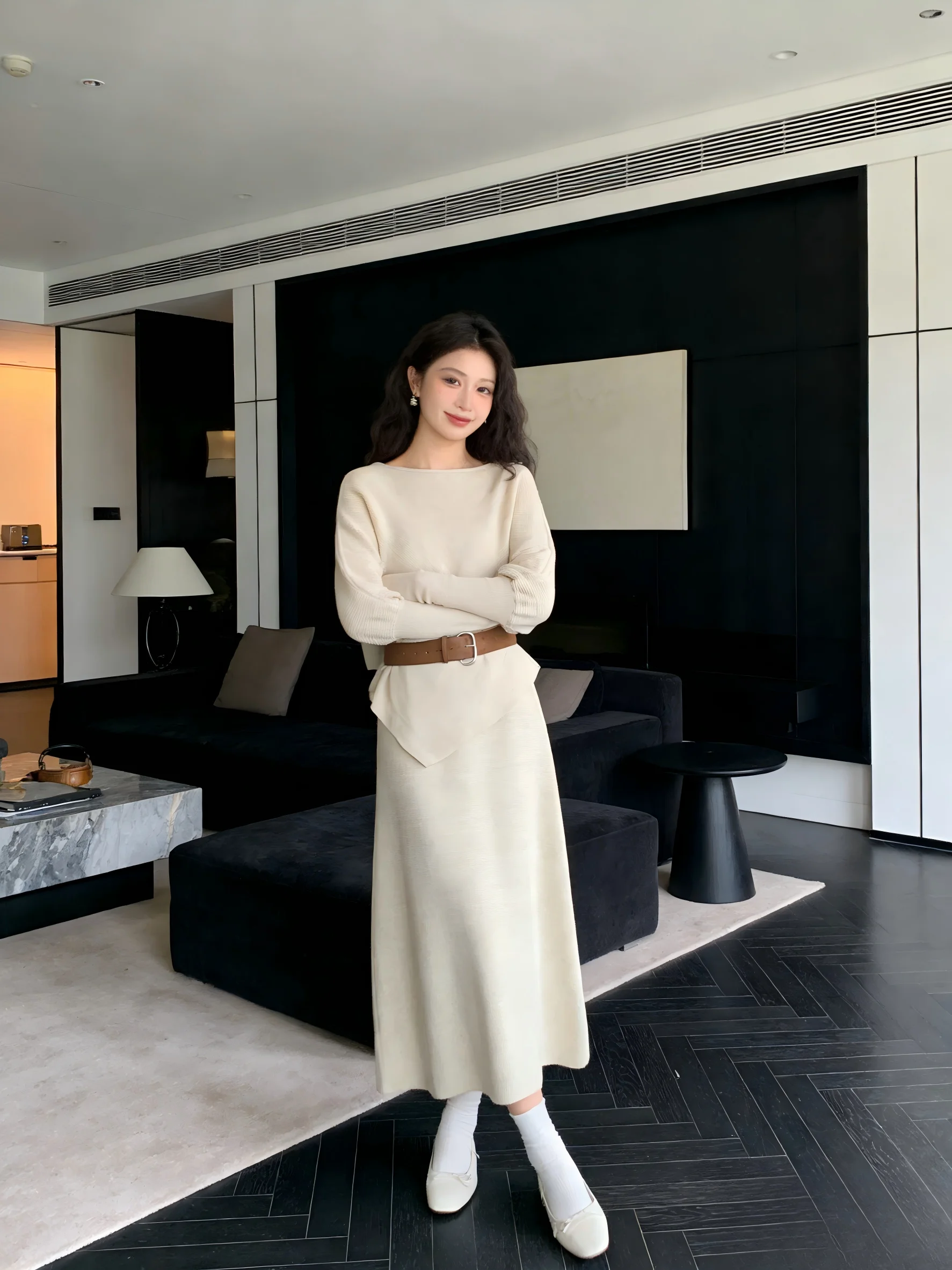 Модное корейское трикотажное платье Early Spring Slimming Soft Aosphere с асимметричным дизайном, подчеркивающее талию, с рукавами-фонариками
Модное корейское трикотажное платье Early Spring Slimming Soft Aosphere с асимметричным дизайном, подчеркивающее талию, с рукавами-фонариками