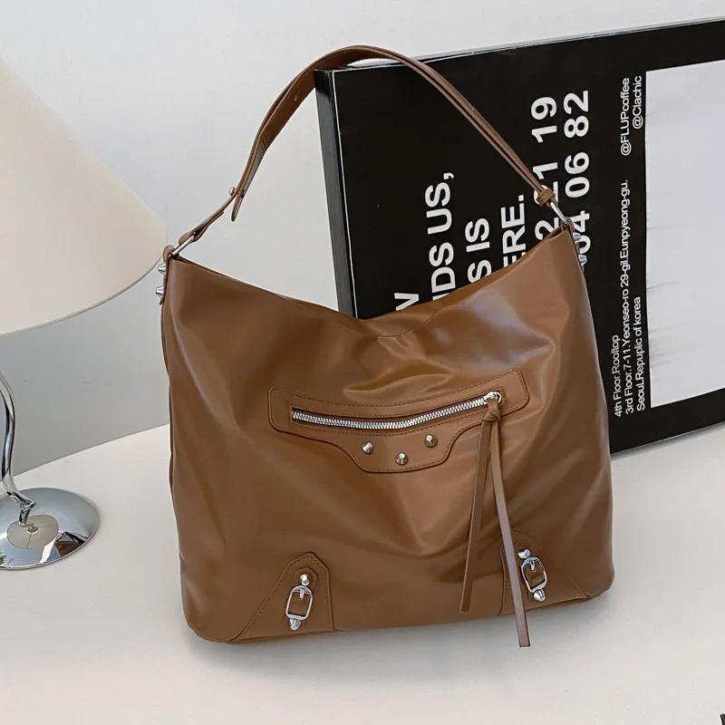 Retro Crossbody Bag for Women Shoulder Bags Designer Bag Fashionable Large Capacity Tote Bags for Women Purse and Handbags Сумка
Retro Crossbody Bag for Women Shoulder Bags Designer Bag Fashionable Large Capacity Tote Bags for Women Purse and Handbags Сумка