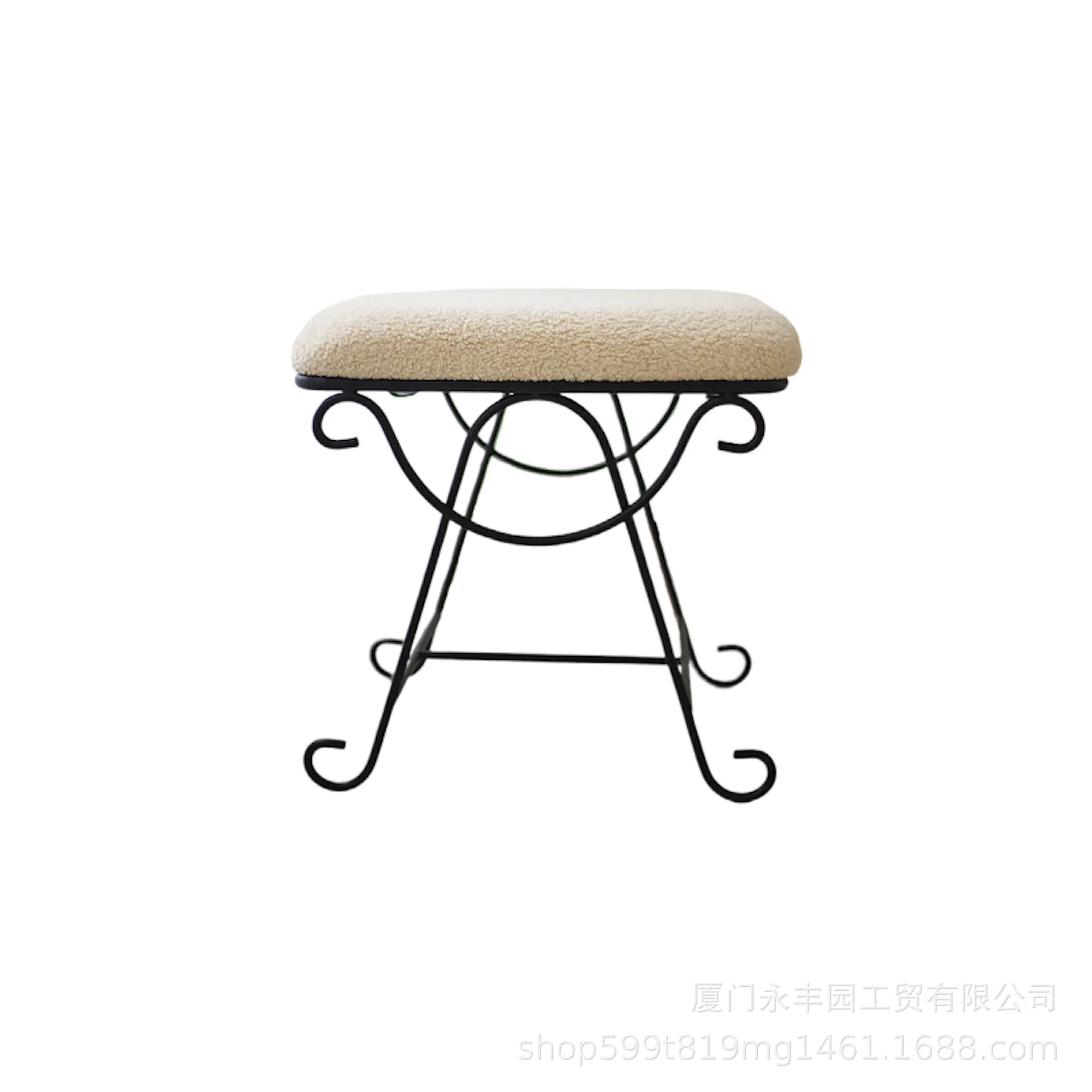 Metal simple modern medieval style retro dressing stool design shoe changing stool
Metal simple modern medieval style retro dressing stool design shoe changing stool