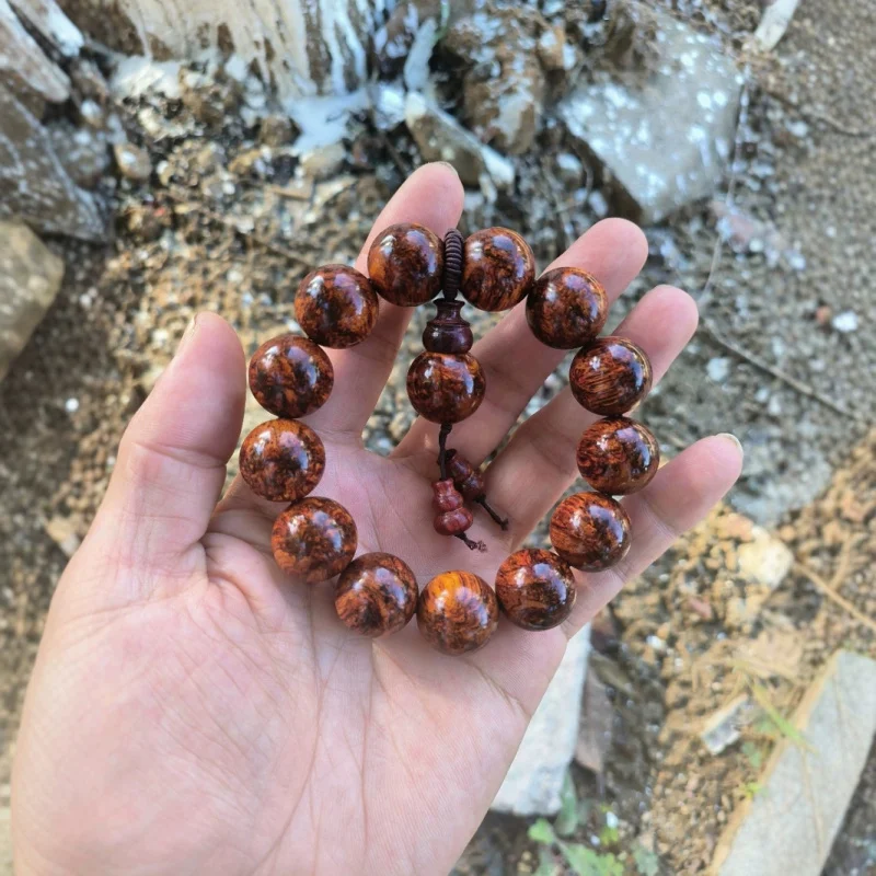Premium ceiling-grade made from old Huanghuali wood with full burl grain and sesame seed spots, 1.8mm bracelet for
Premium ceiling-grade made from old Huanghuali wood with full burl grain and sesame seed spots, 1.8mm bracelet for
