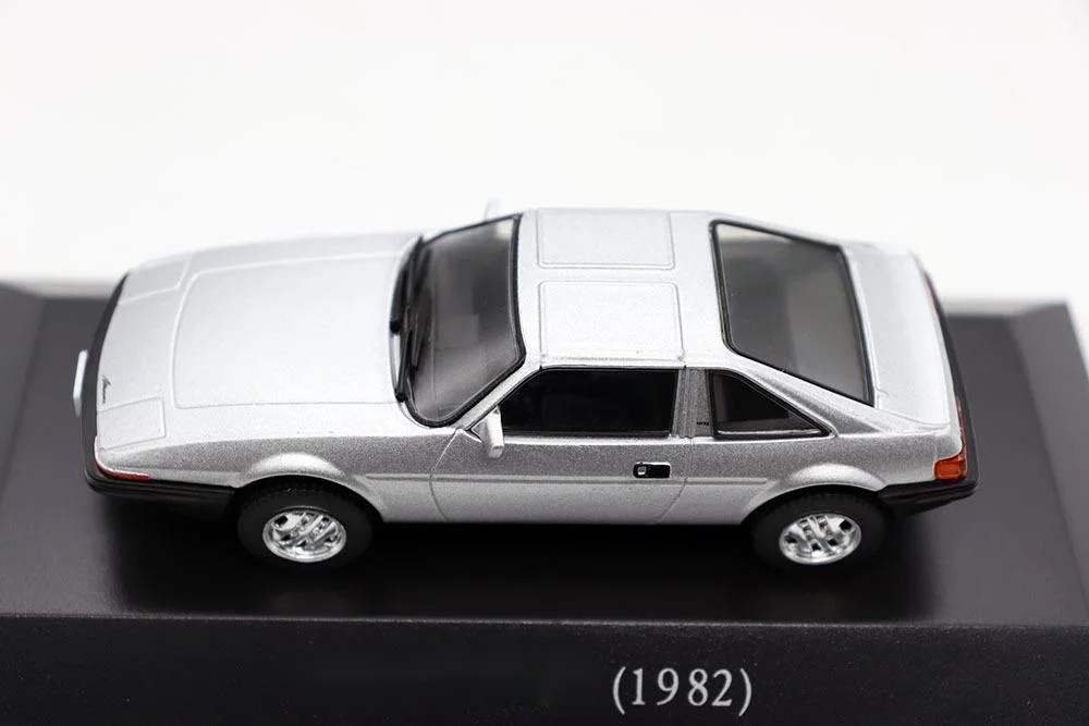 New Arrival Special Price Diecast Metal 1/43 Brazilian 1982 Vintage Sports Car Model Furniture Display Collection Toys Children
New Arrival Special Price Diecast Metal 1/43 Brazilian 1982 Vintage Sports Car Model Furniture Display Collection Toys Children