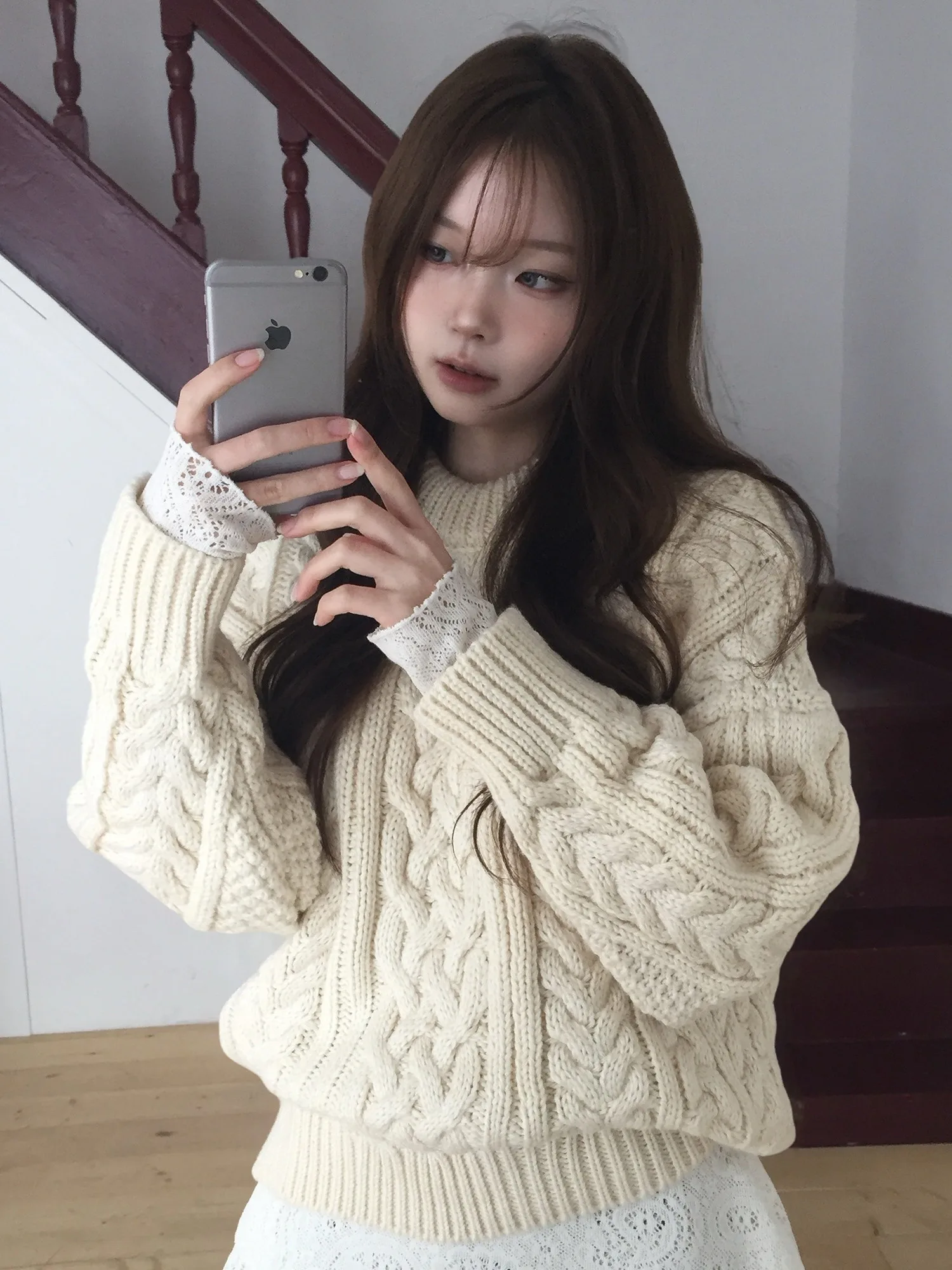 Высококачественный трикотаж в стиле ретро с цветочным узором, женский свитер Lazy Sle Overlap Long Sve, модный онлайн-эксклюзивный весенний свитер...
Высококачественный трикотаж в стиле ретро с цветочным узором, женский свитер Lazy Sle Overlap Long Sve, модный онлайн-эксклюзивный весенний свитер...