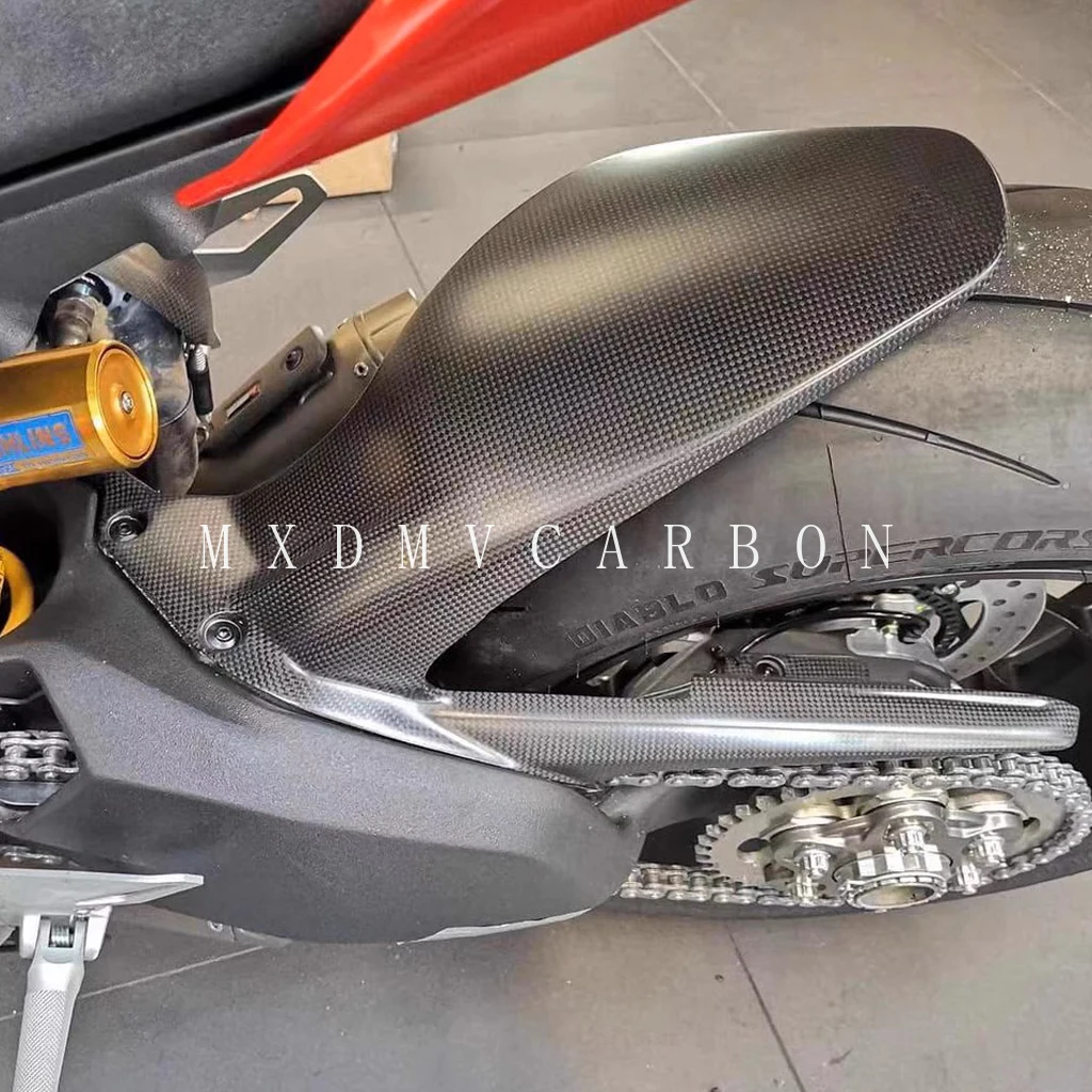 For Ducati Panigale V4S V4R V4 2024 2023 -2018 Dry Carbon Fiber Fender Frame Cover Fixed Wing Fuel Tank Side Panel Fairing Kit
For Ducati Panigale V4S V4R V4 2024 2023 -2018 Dry Carbon Fiber Fender Frame Cover Fixed Wing Fuel Tank Side Panel Fairing Kit