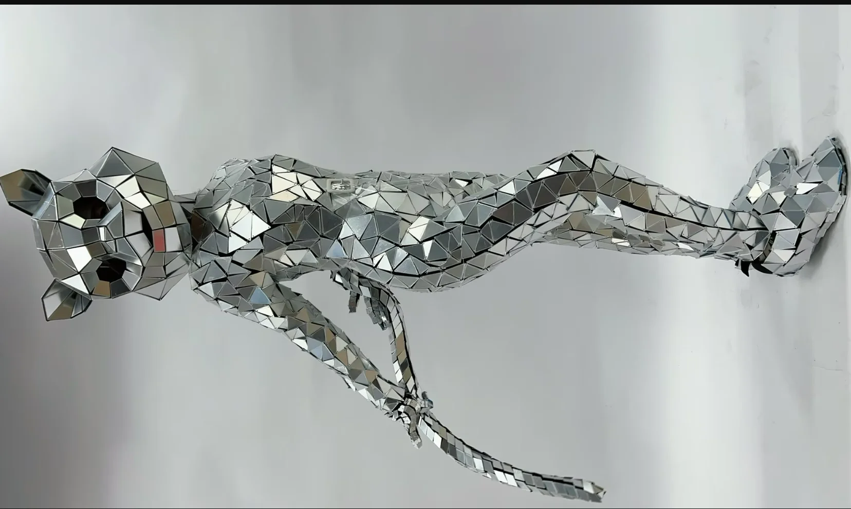 high quality theatricality Silver Mirror Cat Full Set Head Mask Jumpsuit Cosplay Shiny Helmet Animal Head Rave Mask Stage
high quality theatricality Silver Mirror Cat Full Set Head Mask Jumpsuit Cosplay Shiny Helmet Animal Head Rave Mask Stage