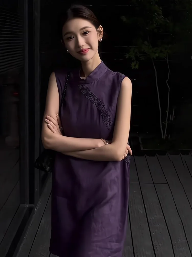 Elegant Purple Sleeveless V-Neck Dress Women's Summer New Style Vintage A-Line Long Dress Slimming High Waist Straight Cut Gown
Elegant Purple Sleeveless V-Neck Dress Women's Summer New Style Vintage A-Line Long Dress Slimming High Waist Straight Cut Gown