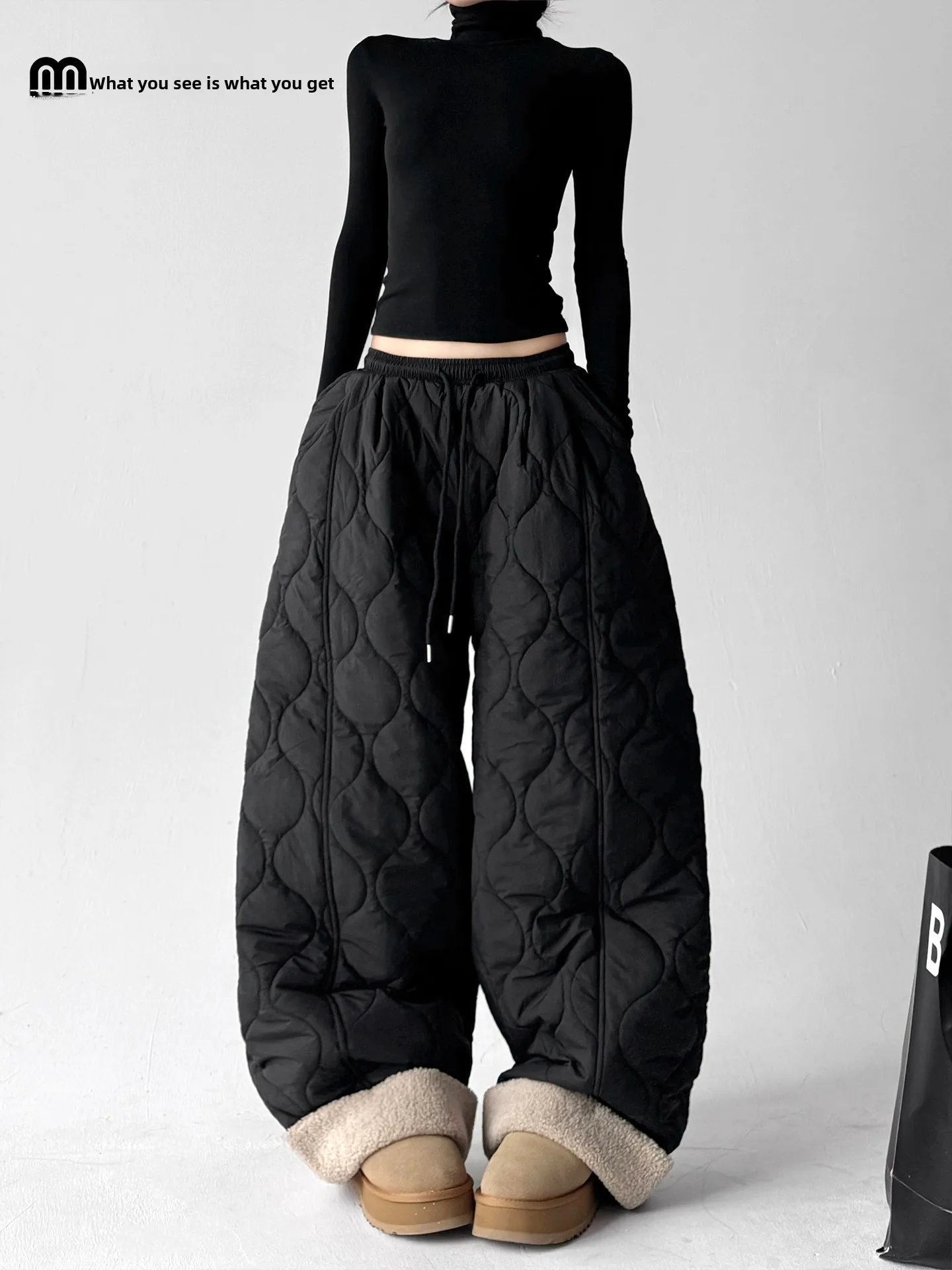 Зимние теплые хлопковые спортивные штаны Bla, женские широкие брюки с высокой талией, повседневные свободные удобные брюки для катания на лыжах
Зимние теплые хлопковые спортивные штаны Bla, женские широкие брюки с высокой талией, повседневные свободные удобные брюки для катания на лыжах