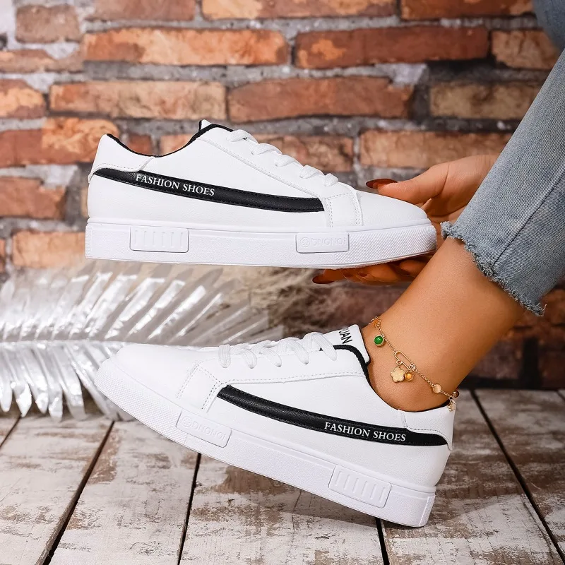 2025 New Leather Casual Board Shoe Leisure Work Spring Autumn Breathable Sports Vulcanize Shoes for Women Lace Up Deals Sneakers
2025 New Leather Casual Board Shoe Leisure Work Spring Autumn Breathable Sports Vulcanize Shoes for Women Lace Up Deals Sneakers