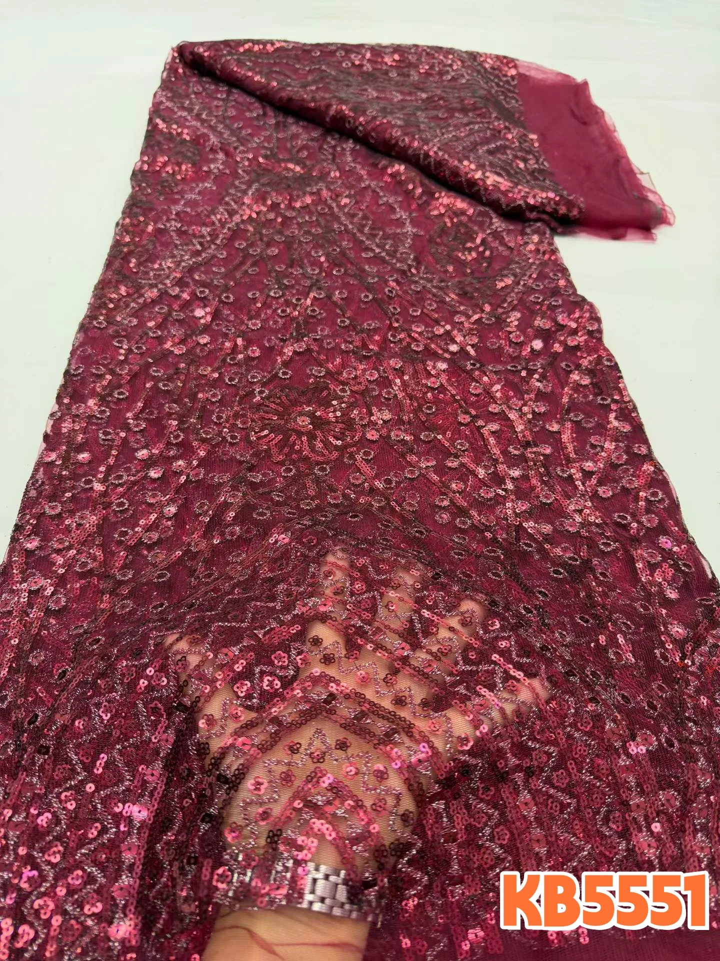 YALISI African Lace Fabric 2026 High Quality Beaded Sequins Tulle Lace for Nigerian Bridal Wedding Evening Dress Sewing KB5551
YALISI African Lace Fabric 2026 High Quality Beaded Sequins Tulle Lace for Nigerian Bridal Wedding Evening Dress Sewing KB5551