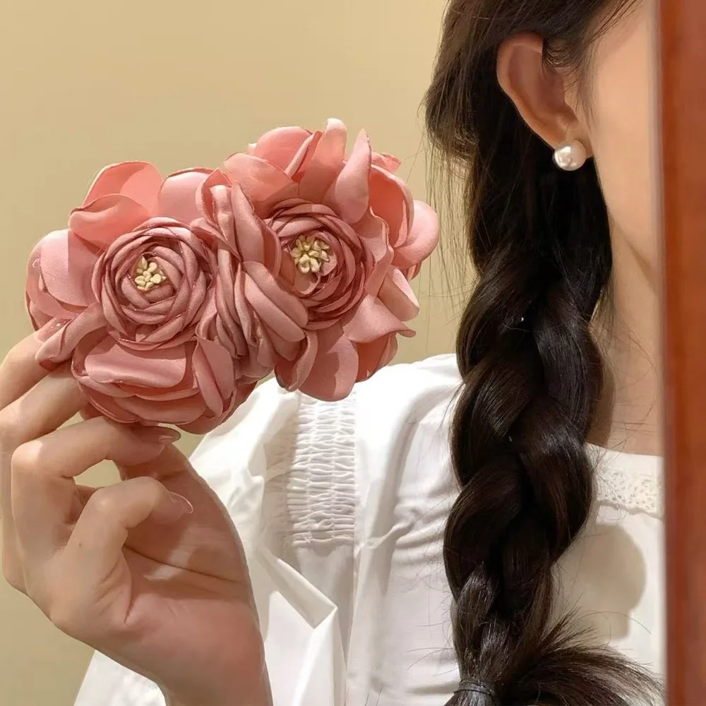 Korean Fabric Camellia Flower Banana Clips for Women Elegant Hair Clips Hairgrips Barrettes Headwear Hair Accessories
Korean Fabric Camellia Flower Banana Clips for Women Elegant Hair Clips Hairgrips Barrettes Headwear Hair Accessories