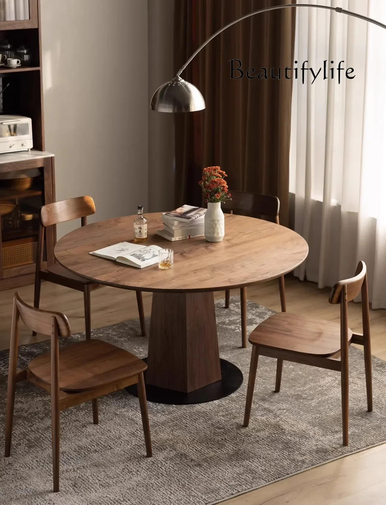 American dining table North American black walnut wababi round dining table
American dining table North American black walnut wababi round dining table