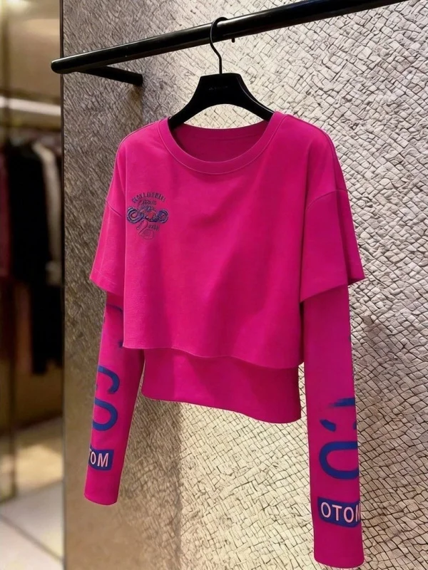 Fashionable Magenta Letter Print Slimming Long Sleeve Top Casual Style Commute Friendly Fake Two-Piece Design Spring 2026
Fashionable Magenta Letter Print Slimming Long Sleeve Top Casual Style Commute Friendly Fake Two-Piece Design Spring 2026