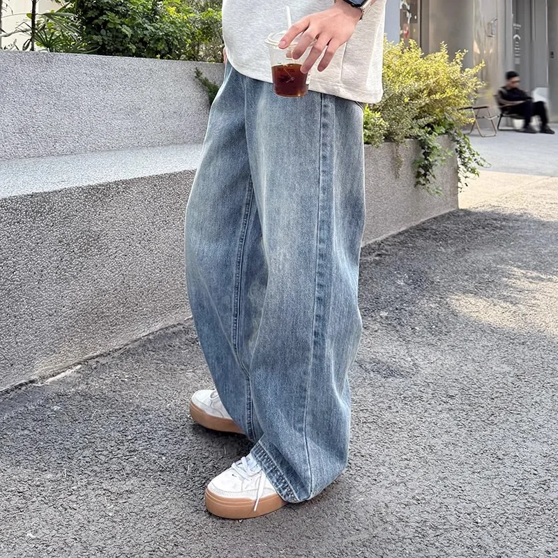 2026 Summer New Fashion Men's Solid Color Blue Casual Simple Basic Trendy Loose Washed Straight Denim Trousers Male Jeans Pants
2026 Summer New Fashion Men's Solid Color Blue Casual Simple Basic Trendy Loose Washed Straight Denim Trousers Male Jeans Pants