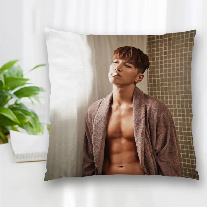 Подушка KPOP Jun K 2 наволочка с рисунком искусственная подушка для дивана/дома/автомобиля Декор на молнии пользовательская наволочка
Подушка KPOP Jun K 2 наволочка с рисунком искусственная подушка для дивана/дома/автомобиля Декор на молнии пользовательская наволочка