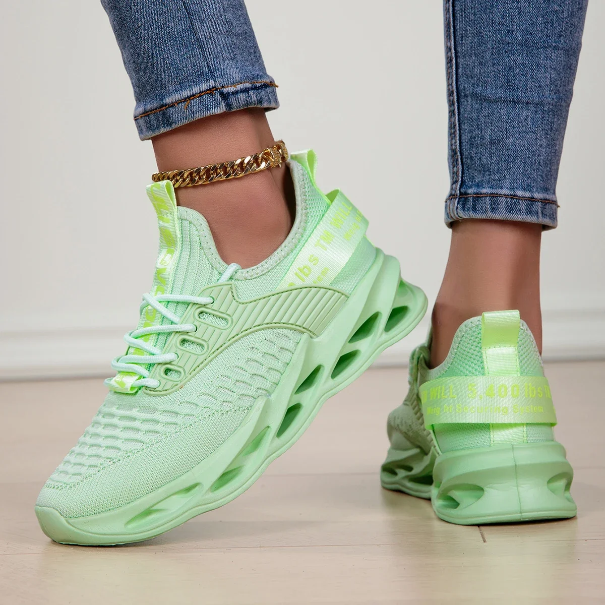 Women Sport Shoes Fashion Platform Sneakers Ladies Spring Winter Flats Running Shoes for Woman Plus Size 43
Women Sport Shoes Fashion Platform Sneakers Ladies Spring Winter Flats Running Shoes for Woman Plus Size 43