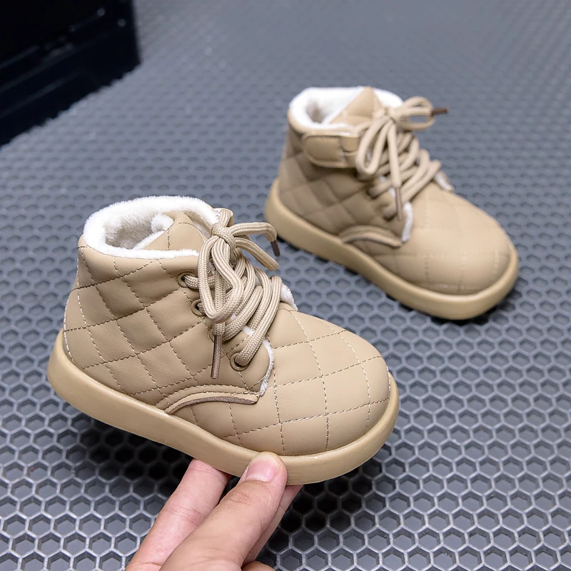 Children Snow Boots Autumn Winter Girls Boys Boots Non Slip Soft Sole Kids Casual Shoes Outdoor Thick Plush Baby Shoes
Children Snow Boots Autumn Winter Girls Boys Boots Non Slip Soft Sole Kids Casual Shoes Outdoor Thick Plush Baby Shoes