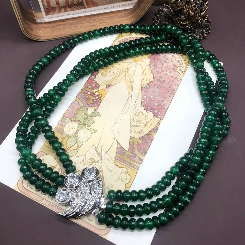 New Elegant Neck Chain Retro Style Design Multi-layer Beaded Abacus Beads Rhinestone Inlaid Short Necklace Versatile Women
New Elegant Neck Chain Retro Style Design Multi-layer Beaded Abacus Beads Rhinestone Inlaid Short Necklace Versatile Women