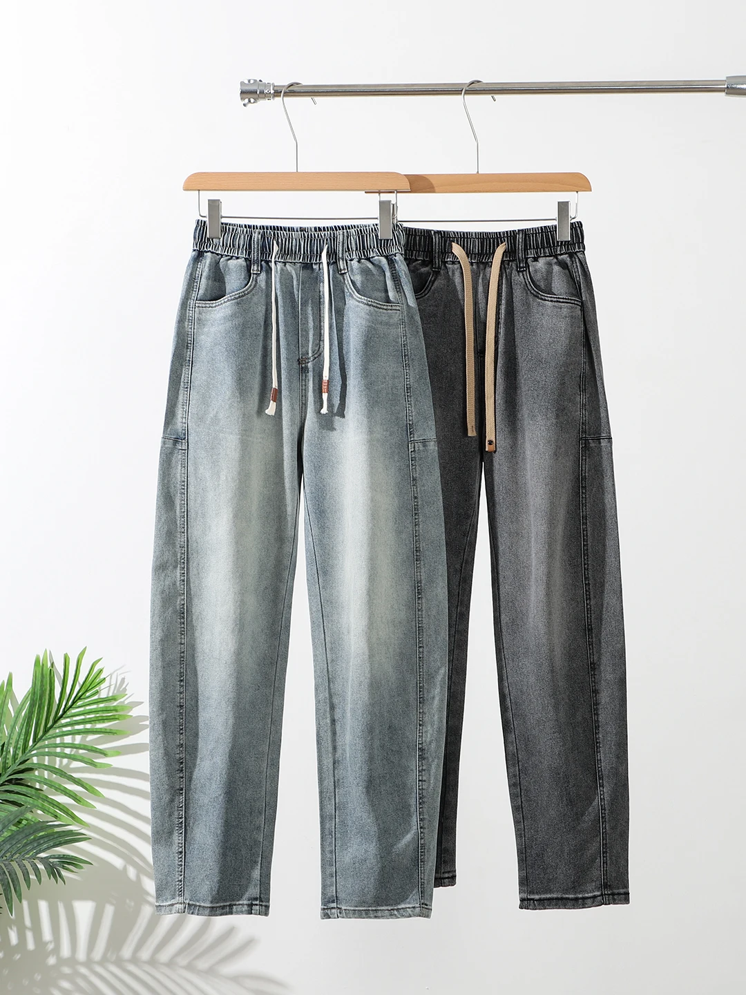 Удобные эластичные мужские винтажные белые джинсы прямого кроя с эффектом потертости, дышащие, приятные для кожи, для весны и осени
Удобные эластичные мужские винтажные белые джинсы прямого кроя с эффектом потертости, дышащие, приятные для кожи, для весны и осени