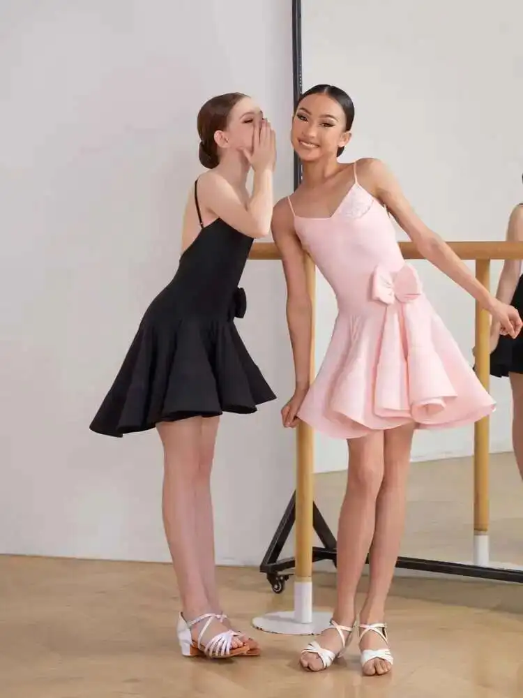 Small ZYM Dress, Big Swing Fishbone Skirt, Latin Dance Practice Outfit, Girls' Three-dimensional Butterfly Bow Belt Underwear
Small ZYM Dress, Big Swing Fishbone Skirt, Latin Dance Practice Outfit, Girls' Three-dimensional Butterfly Bow Belt Underwear