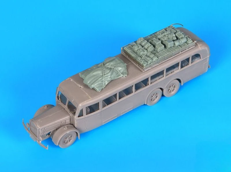 1/72 Scale Die-Cast Resin Model Assembled Kit Voman Omnibus Accessories Set (No Car) Unassembled and Unpainted
1/72 Scale Die-Cast Resin Model Assembled Kit Voman Omnibus Accessories Set (No Car) Unassembled and Unpainted