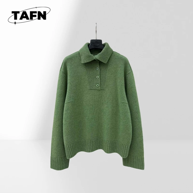 Модный однотонный вязаный свитер, уютный и модный для зимы, мужской свитер из мягкой мериносовой шерсти, идеально подходит для слоя AI0322
Модный однотонный вязаный свитер, уютный и модный для зимы, мужской свитер из мягкой мериносовой шерсти, идеально подходит для слоя AI0322