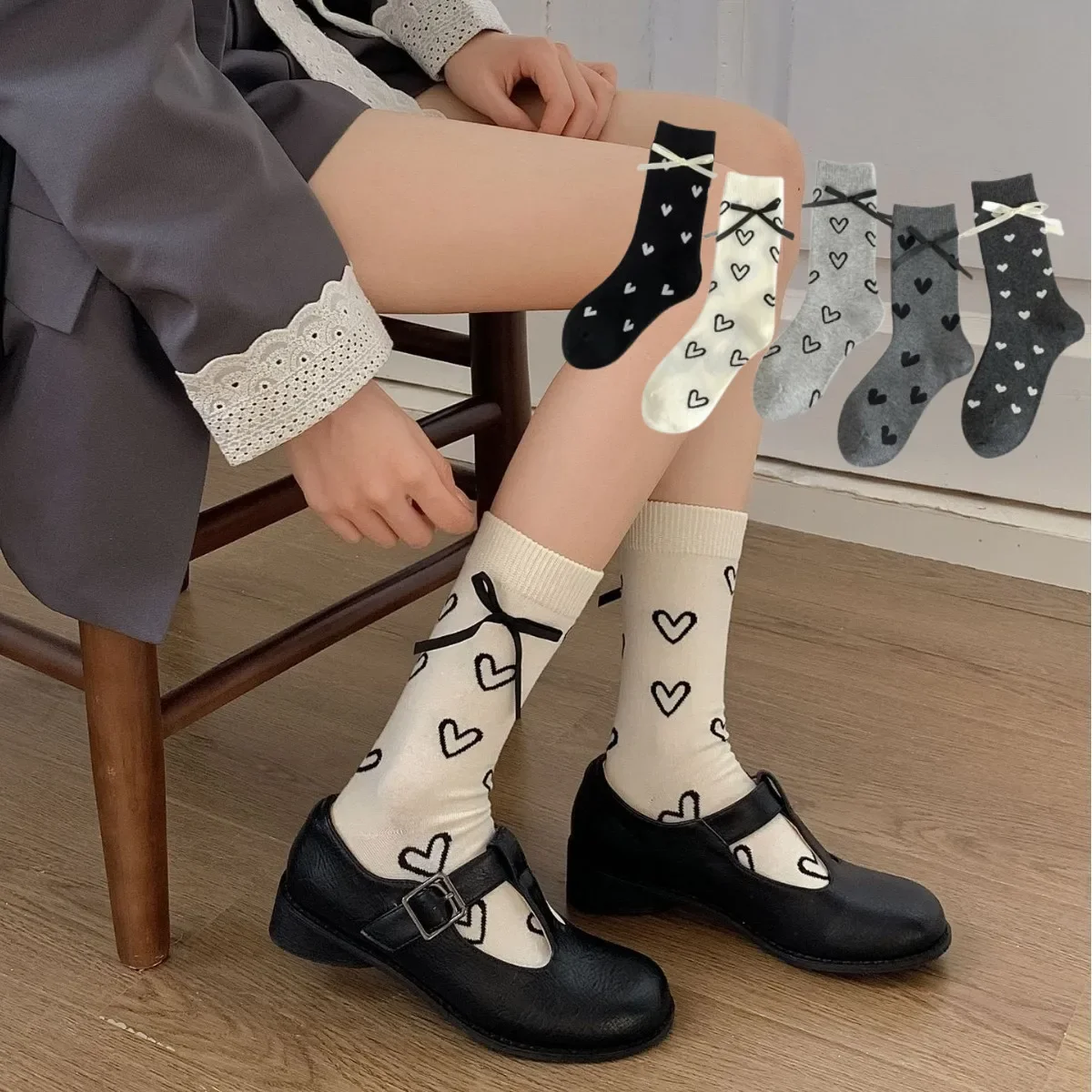 Heart Print Socks Women Ribbon Bow Lolita Sweet Girls Middle Tube Socks JK Japanese Fashion Cotton Black White Gray Long Socks
Heart Print Socks Women Ribbon Bow Lolita Sweet Girls Middle Tube Socks JK Japanese Fashion Cotton Black White Gray Long Socks