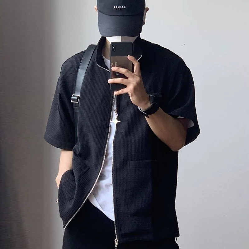 2024 Spring Summer Streetwear Shirt Men Half Sleeve Loose Zipper Casual Cardigan Mens Tops Vintage Pure Color Pocket Shirt Male
2024 Spring Summer Streetwear Shirt Men Half Sleeve Loose Zipper Casual Cardigan Mens Tops Vintage Pure Color Pocket Shirt Male