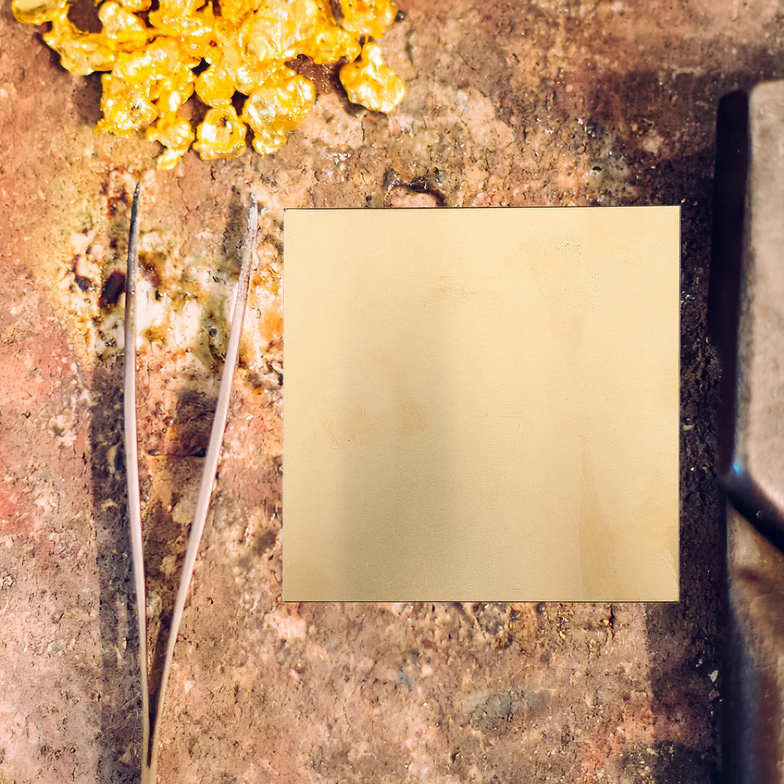 Brass Sheet 0.5Mm Thick Durable Brass Plate For Diy Crafts Jewelry Electrical Repairs Metal Plate Projects Tool Parts 
Brass Sheet 0.5Mm Thick Durable Brass Plate For Diy Crafts Jewelry Electrical Repairs Metal Plate Projects Tool Parts