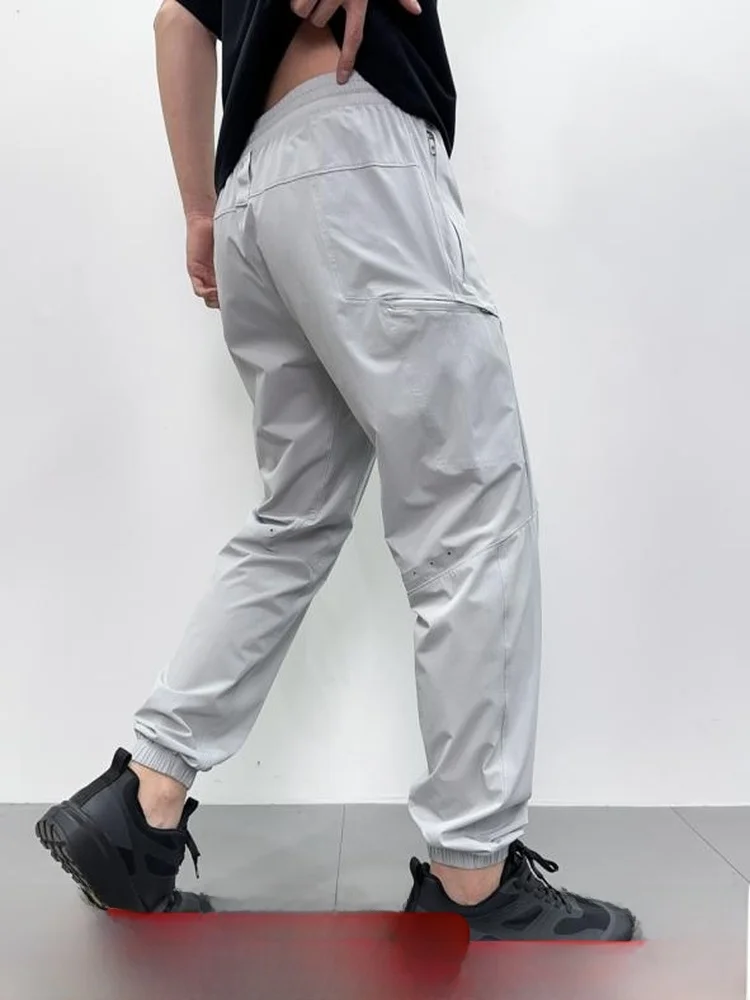 Functionality Meets Style: Laser Perforated Breathable Outdoor Men's Lightweight Quick Dry Casual Pants 3D Tailoring Summer E...
Functionality Meets Style: Laser Perforated Breathable Outdoor Men's Lightweight Quick Dry Casual Pants 3D Tailoring Summer E...