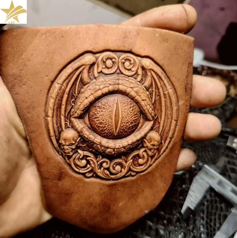 3D Gargoyle Demonic Eye Leather Stamp Gothic Dark Fantasy Embossing Mold DIY Vegetable Tanned Leather Craft Tool for Belt Bag
3D Gargoyle Demonic Eye Leather Stamp Gothic Dark Fantasy Embossing Mold DIY Vegetable Tanned Leather Craft Tool for Belt Bag