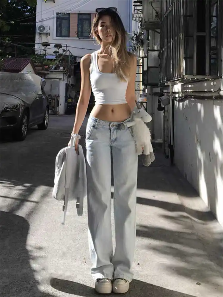 Vintage High Waist Women 2025 Blue Jeans Korean Fashion Streetwear Wide Leg Jean Female Denim Trouser Straight Baggy Denim Pants
Vintage High Waist Women 2025 Blue Jeans Korean Fashion Streetwear Wide Leg Jean Female Denim Trouser Straight Baggy Denim Pants