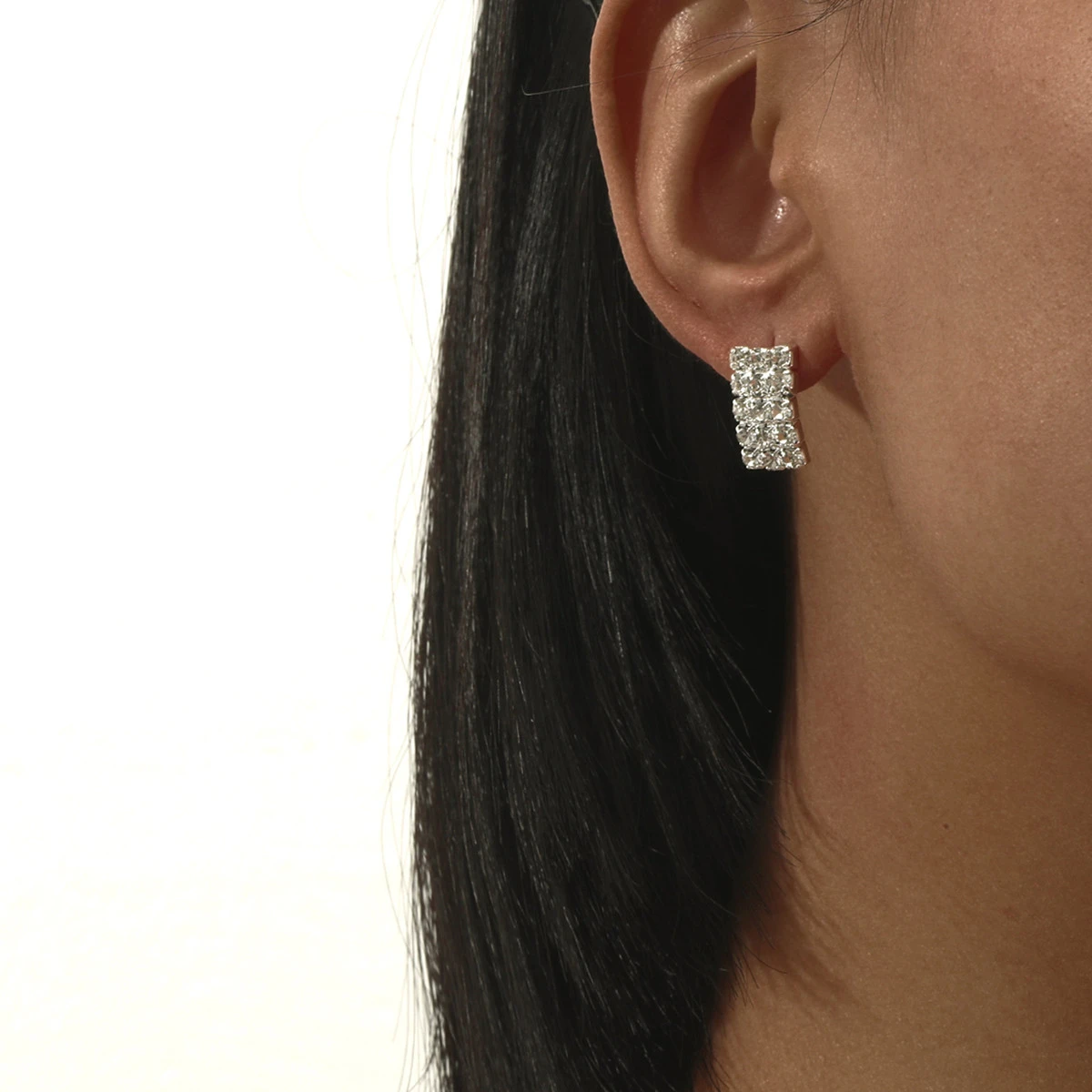 Simple Small Square Earrings Rhinestone Sparking Earrings For Women Wedding Prom Jewelry Gift
Simple Small Square Earrings Rhinestone Sparking Earrings For Women Wedding Prom Jewelry Gift