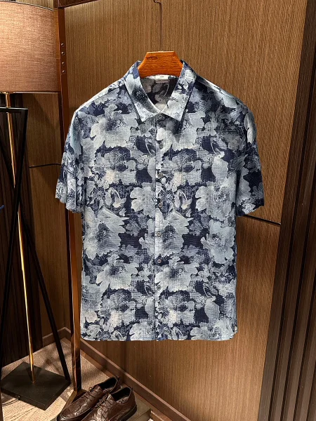 Breathable Fabric Silk Men's Short Sleeve Floral Shirt Quality Spring Summer New Style Chinese Style Standard Fit Shirt
Breathable Fabric Silk Men's Short Sleeve Floral Shirt Quality Spring Summer New Style Chinese Style Standard Fit Shirt