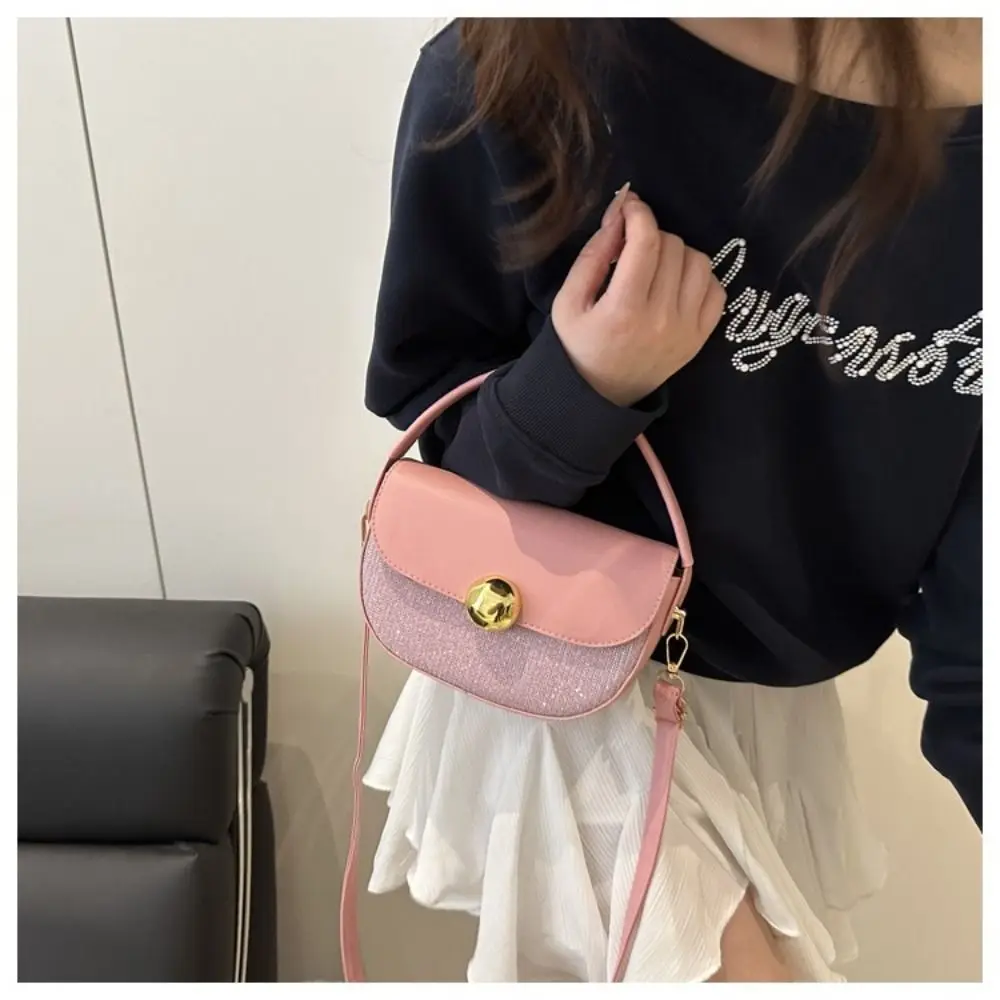Trendy Korean Style Sequin Crossbody Bag Half circle Luxury Saddle Bag Adjustable Strap Pu Women Shoulder Bag Ladies
Trendy Korean Style Sequin Crossbody Bag Half circle Luxury Saddle Bag Adjustable Strap Pu Women Shoulder Bag Ladies